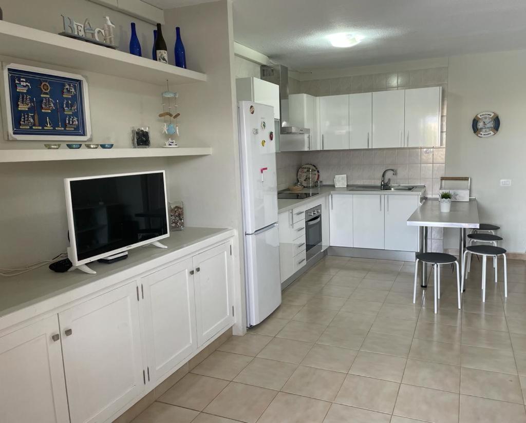 Апартаменти Apartamento Cerca De La Playa Acantilado de los Gigantes Екстер'єр фото